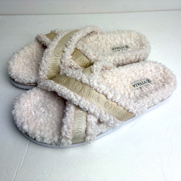 NWOT Vivaia Furry Criss-Cross Strap Slippers (Hannah) Womens Size 40/ US 9 cream - Picture 2 of 11